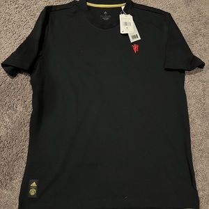 Adidas Manchester United t-shirt size M NWT